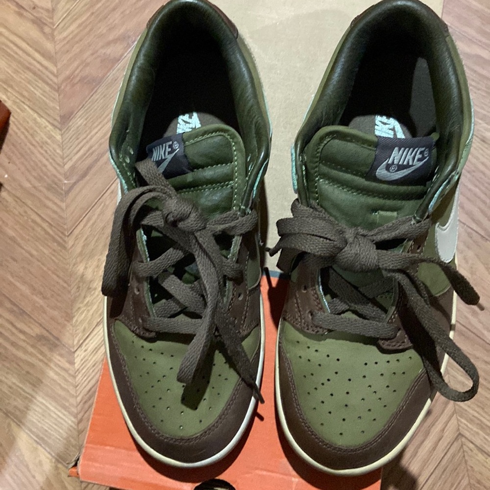 WMNS NIKE DUNK LOW PREMIUM, Size 7.5, Pilgrim/Pearl White-Palomino